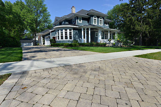  Providence, RI Driveway Pavers Pros